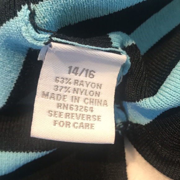 Dress Barn black and blue striped sweater, 14/16, no snags - Picture 5 of 7